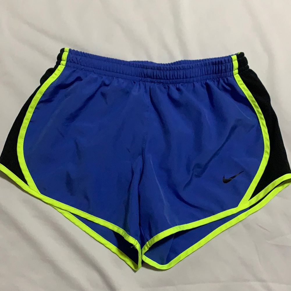 Nike Dry-Fit kids shorts (girls)